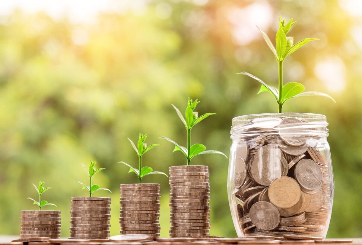 Mutui e prestiti in calo: chi compra lo fa con i risparmi Mutui e prestiti in calo: chi compra lo fa con i risparmi