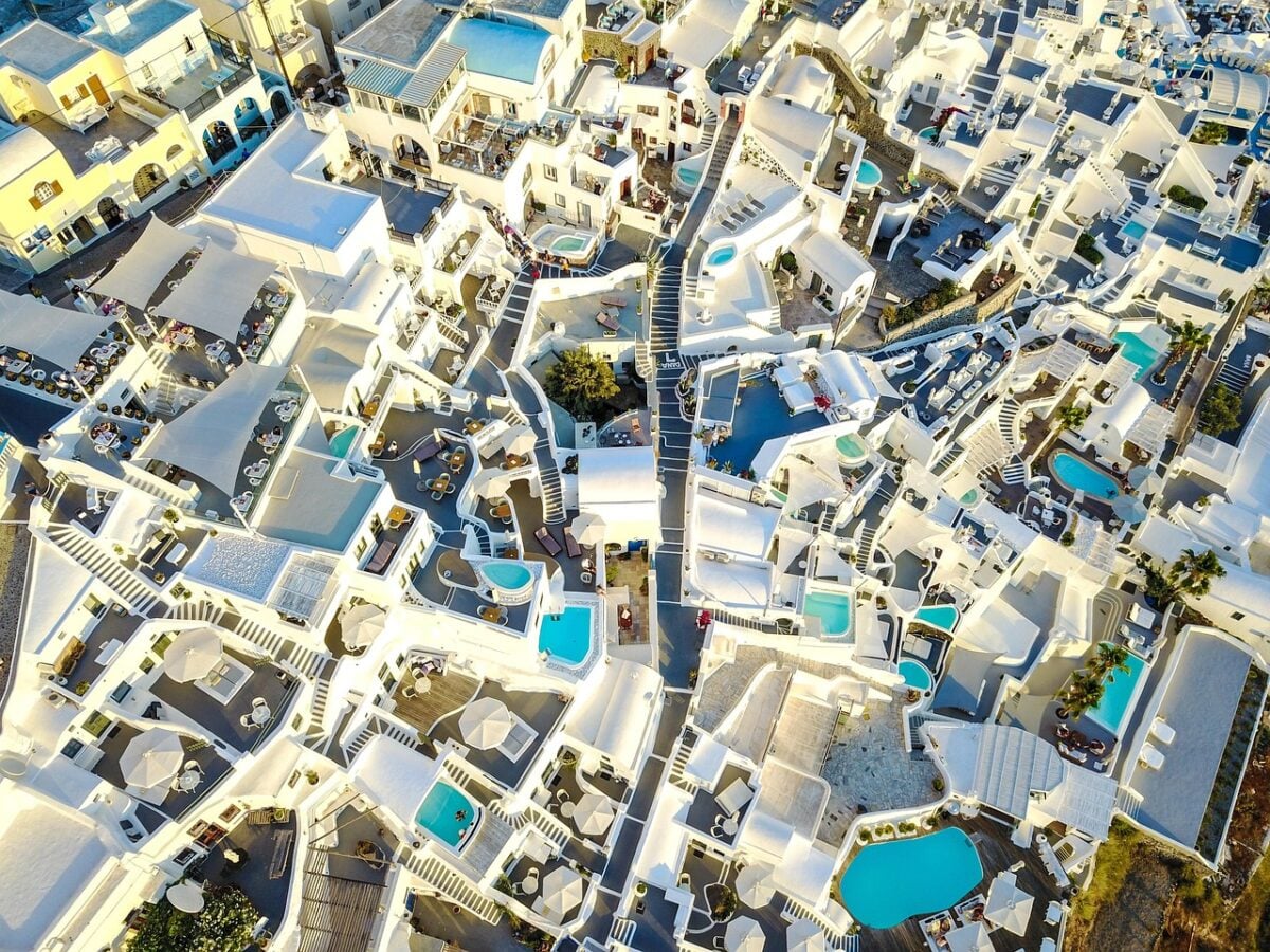 Google Earth denuncia gli abusi edilizi: attenzione ai satelliti Google Earth denuncia gli abusi edilizi: attenzione ai satelliti