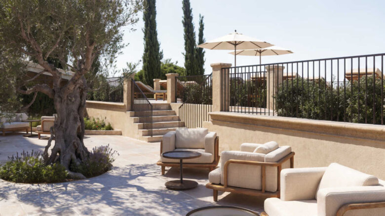 hotel-margalida-outdoor-terrace