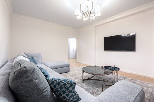 Come appendere la tv alla parete in cartongesso: consigli pratici