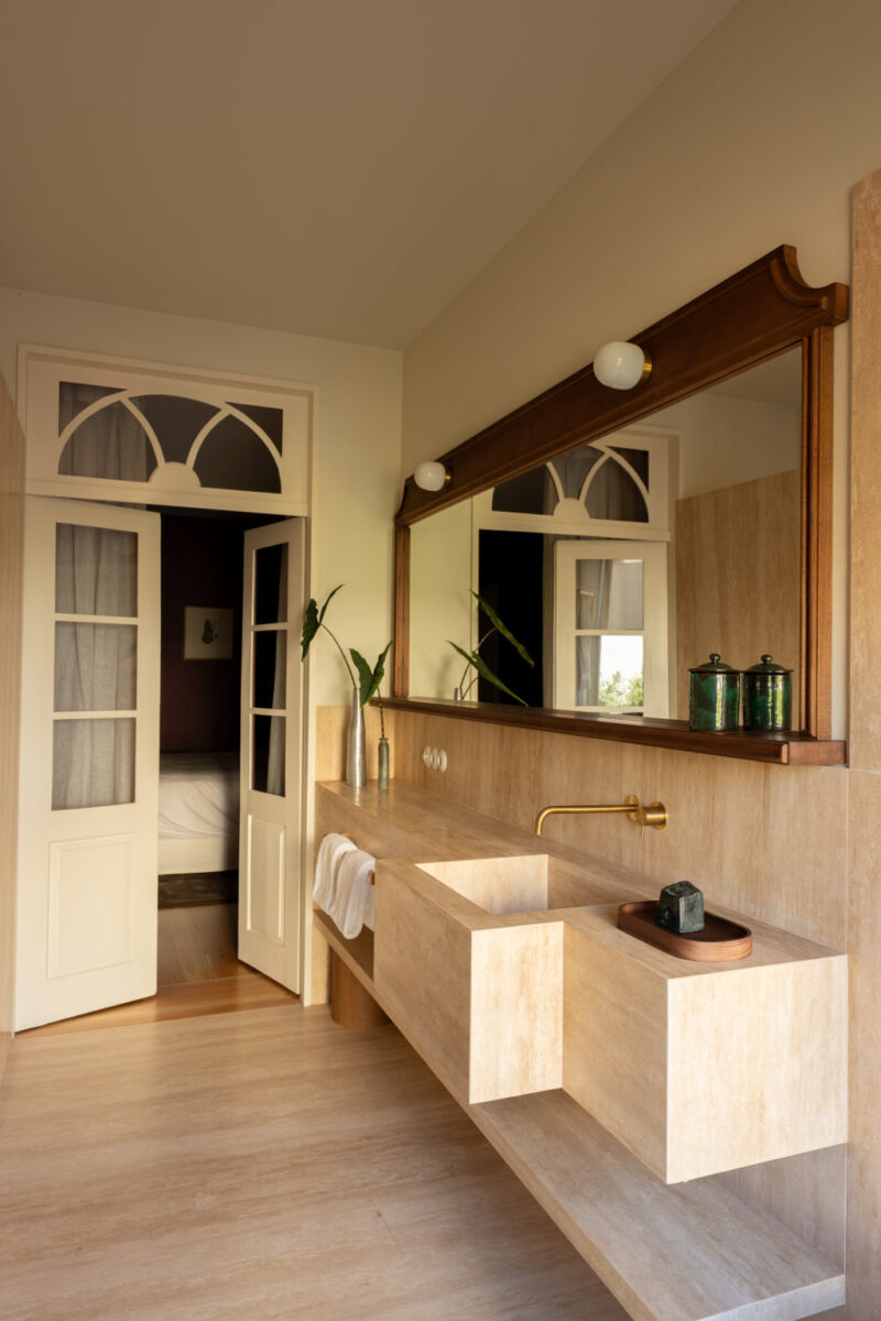 Casa Cedo è una guest house boutique dove il tempo scorre lento, fra giardini segreti e salotti dalle atmosfere Déco Casa Cedo è una guest house boutique dove il tempo scorre lento, fra giardini segreti e salotti dalle atmosfere Déco
