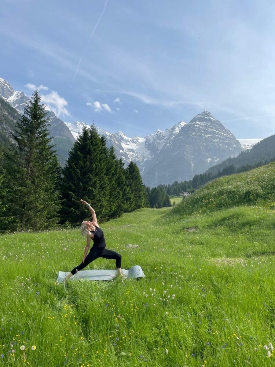 Tradizione d’avanguardia. Nel cuore del Parco Nazionale dello Stelvio, il volto contemporaneo dell’Hotel Bella Vista Trafoi è un mix fra tradizione alpina e hospitality d’eccellenza Tradizione d’avanguardia. Nel cuore del Parco Nazionale dello Stelvio, il volto contemporaneo dell’Hotel Bella Vista Trafoi è un mix fra tradizione alpina e hospitality d’eccellenza