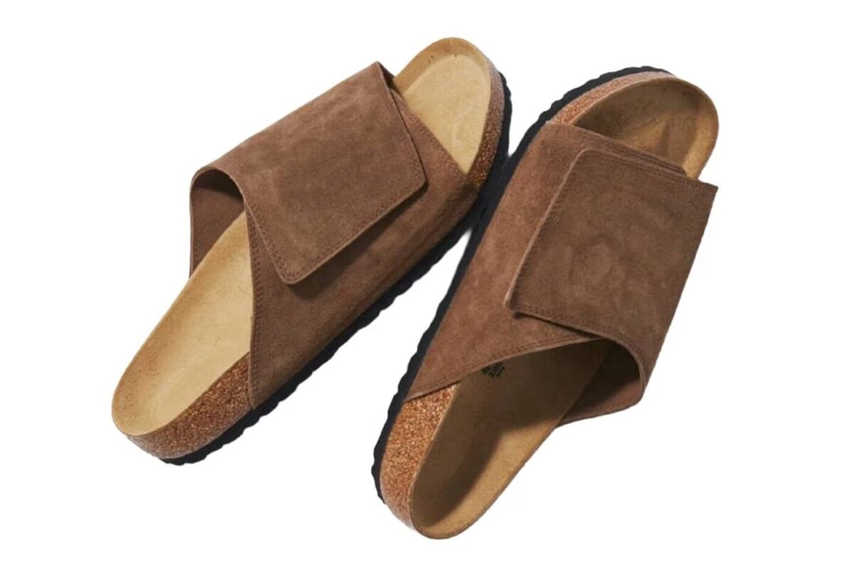 Dimentica le solite scarpe: questi Birkenstock sono l’ossessione dell’estate 2026 Dimentica le solite scarpe: questi Birkenstock sono l’ossessione dell’estate 2026