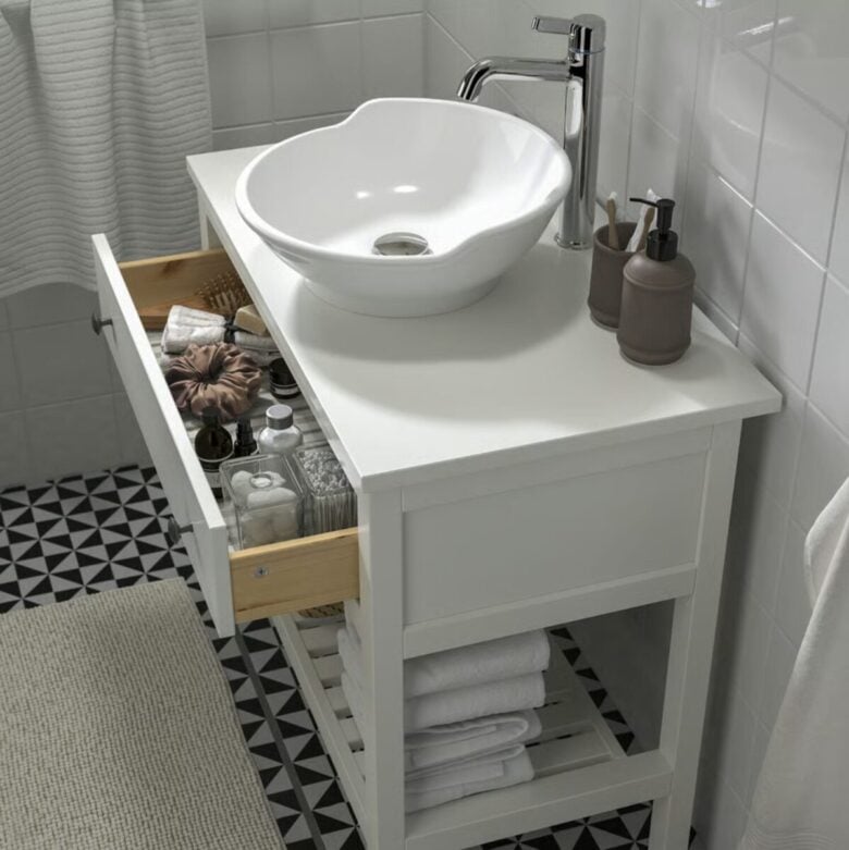 ikea-bagno-piccolo-scandinavo