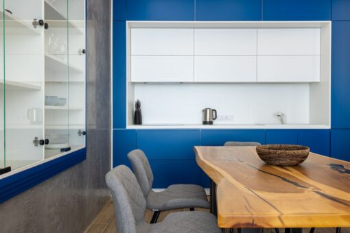 Abbellire casa con il blu
