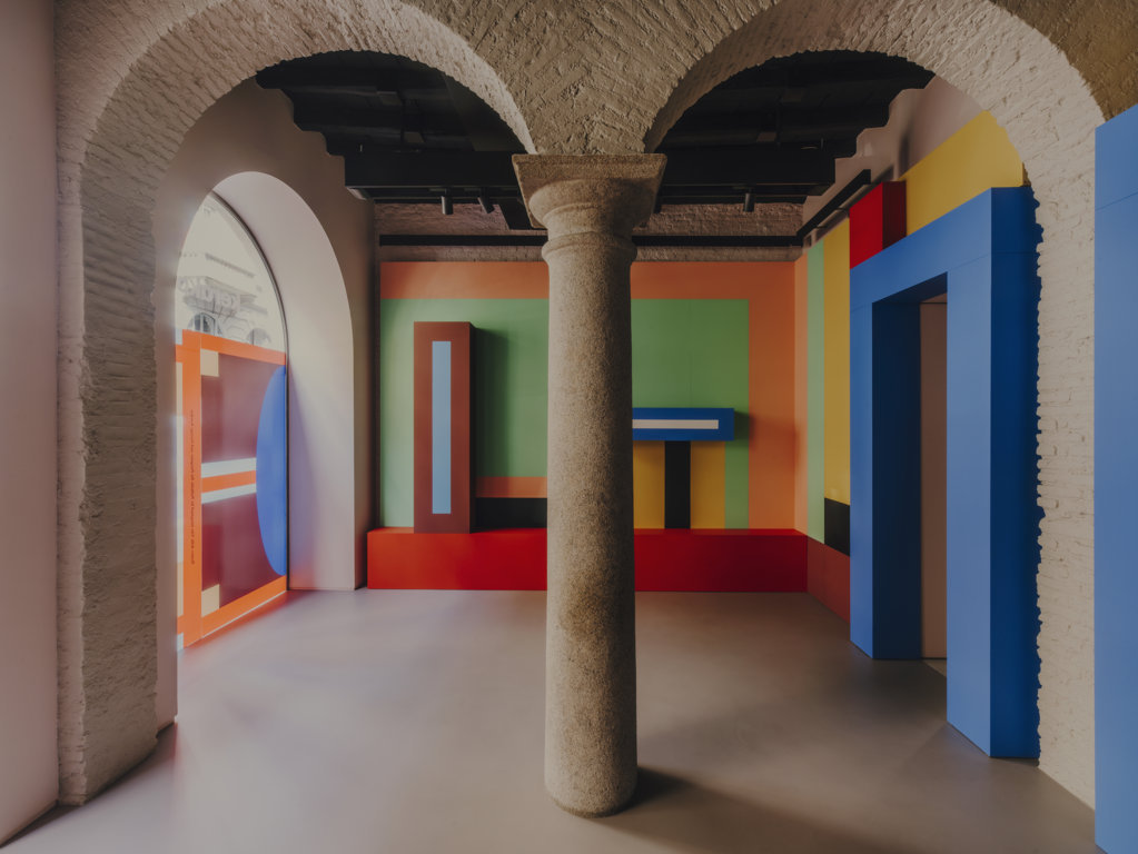 Il colore come fondamentale elemento progettuale negli interni. Cinque esempi Il colore come fondamentale elemento progettuale negli interni. Cinque esempi