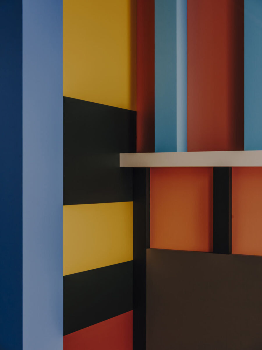 Il colore come fondamentale elemento progettuale negli interni. Cinque esempi Il colore come fondamentale elemento progettuale negli interni. Cinque esempi