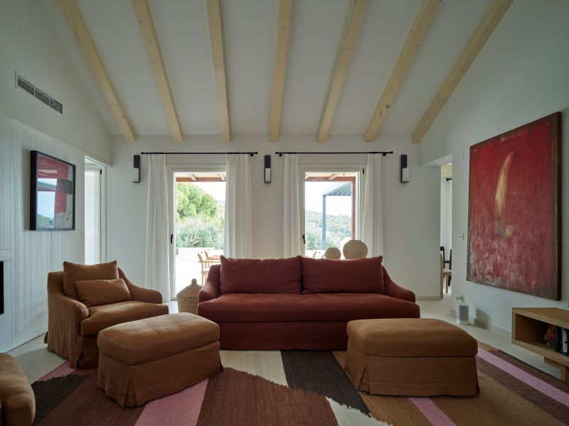 Lo studio di architettura Parisotto+Formenton trasforma una vecchia Robinson House croata nel buen retiro estivo Branzino Felice