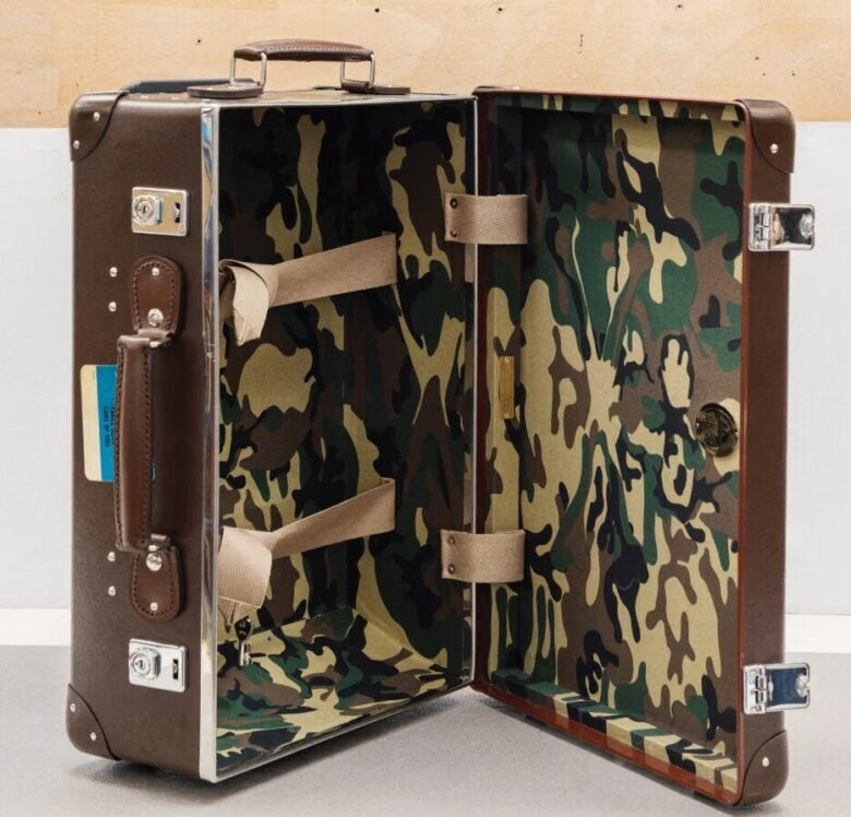 globe-trotter-restoration-edit-vintage-vulcanised-fibreboard-suitcases-marrone