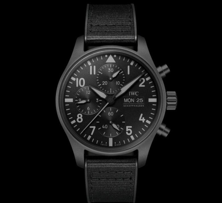 pilots-watch-chronograph-41-top-gun-ceratanium