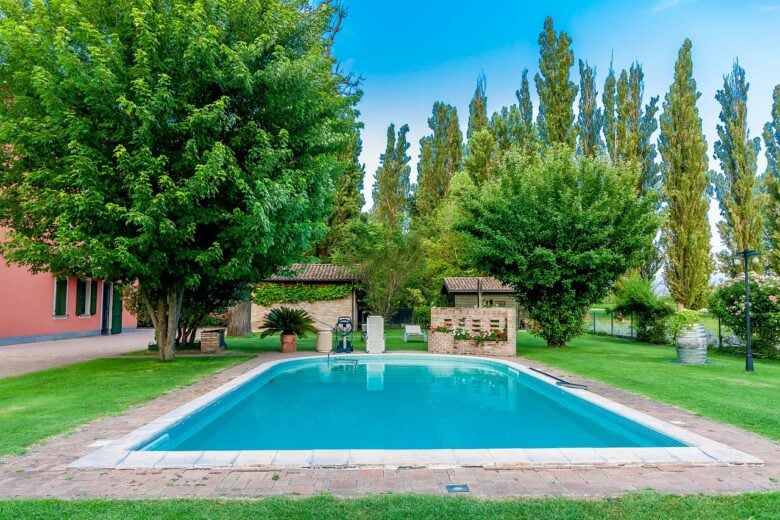 Villa, Piscina