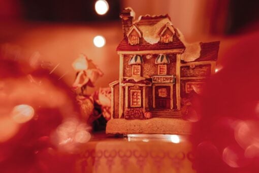 10 decorazioni low cost per il giorno di Natale: consigli e idee