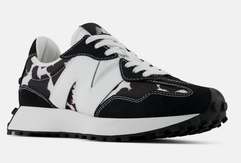 New Balance lancia le 327 tra moda, stampe irriverenti e un nuovo design