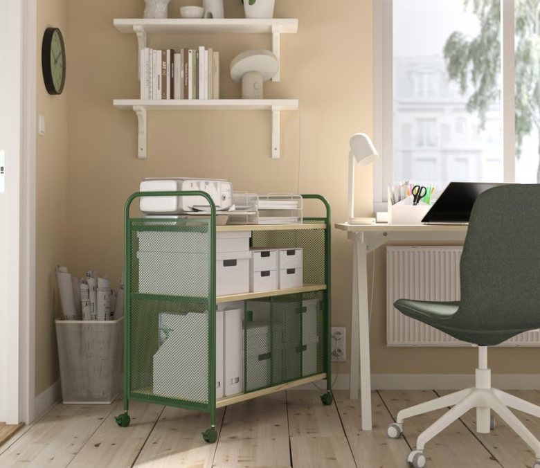 mobile con le rotelle IKEA