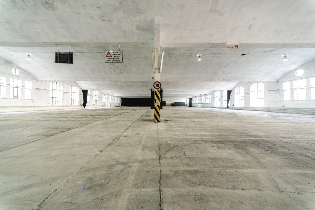 La rigenerazione urbana è infrastruttura culturale che attiva nuove relazioni migliorando la qualità della vita La rigenerazione urbana è infrastruttura culturale che attiva nuove relazioni migliorando la qualità della vita