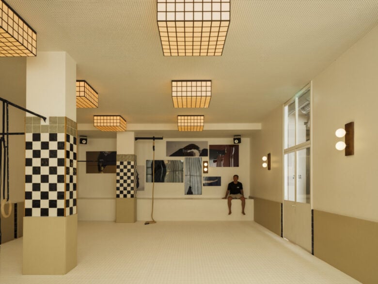 MVMT Studio007