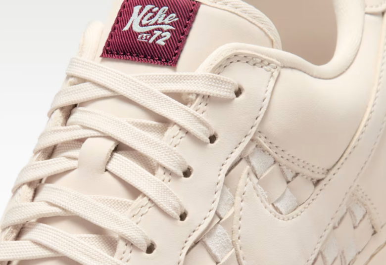Arriva la rivoluzione Nike Air Force 1: ispirazione vintage e nuovi dettagli super alla moda Arriva la rivoluzione Nike Air Force 1: ispirazione vintage e nuovi dettagli super alla moda