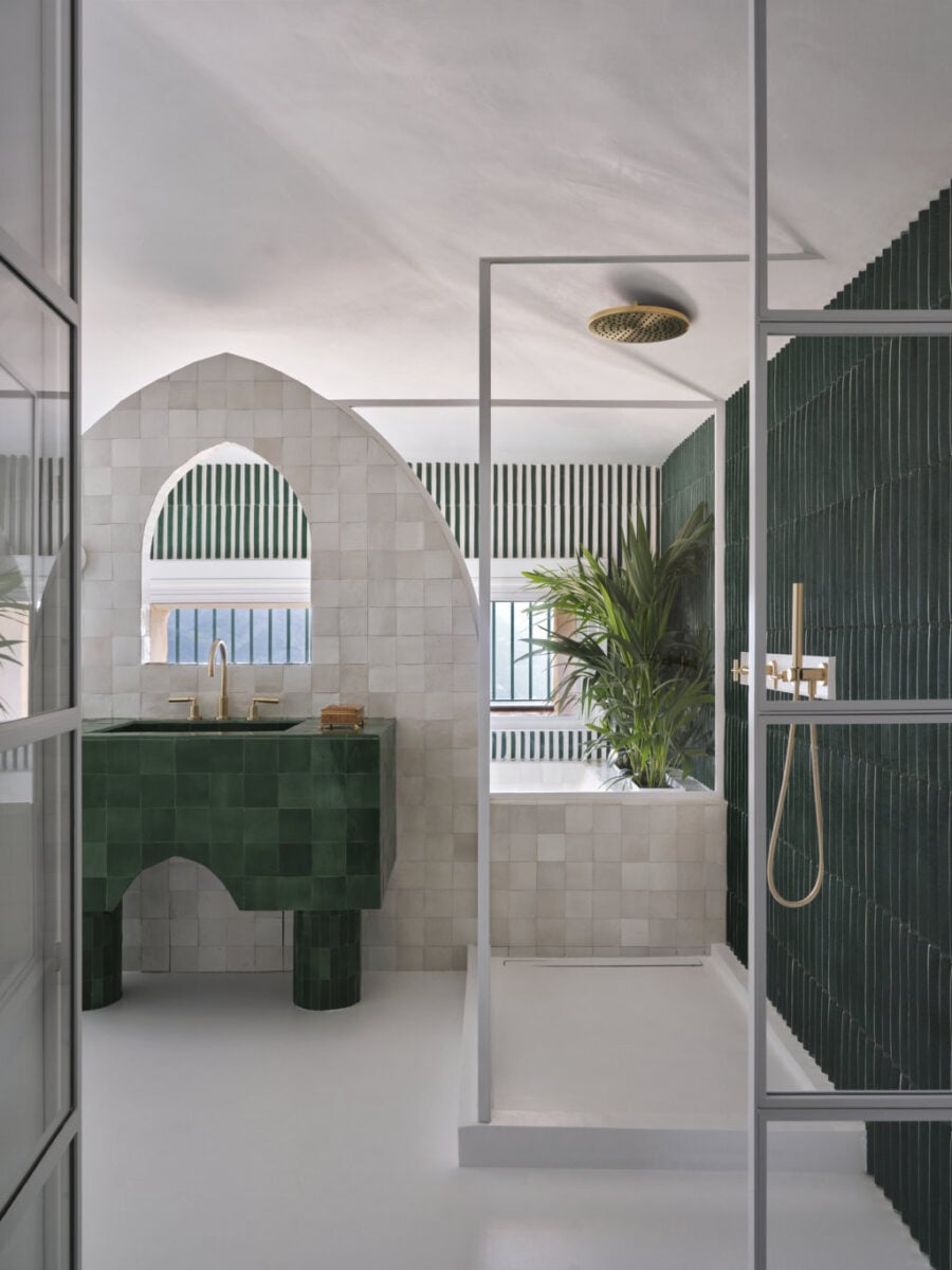 In Costiera Amalfitana, Palazzo Avino regala un&rsquo;esperienza immersiva nel blu e nei colori del Mediterraneo davvero indimenticabile