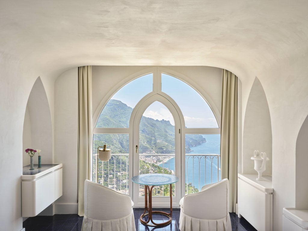 In Costiera Amalfitana, Palazzo Avino regala un&rsquo;esperienza immersiva nel blu e nei colori del Mediterraneo davvero indimenticabile