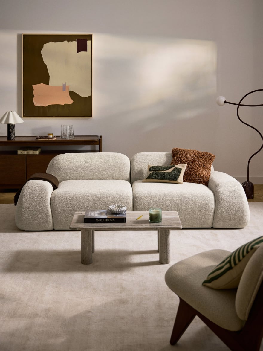Living contemporaneo: da Westwing colori neutri e forme morbide per un soggiorno di tendenza Living contemporaneo: da Westwing colori neutri e forme morbide per un soggiorno di tendenza