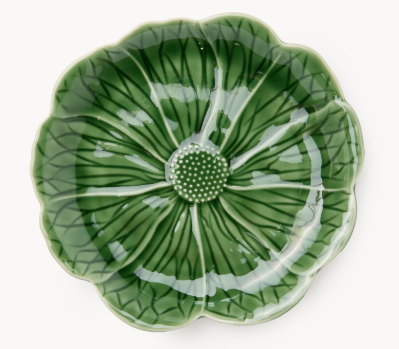 piattino-in-porcellana-a-forma-di-foglia-di-cavolo