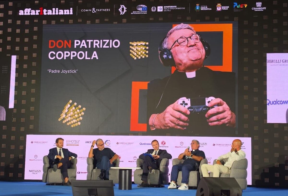 Saper leggere la contemporaneità: la visione di chi ha scelto di comprenderne i cambiamenti Saper leggere la contemporaneità: la visione di chi ha scelto di comprenderne i cambiamenti