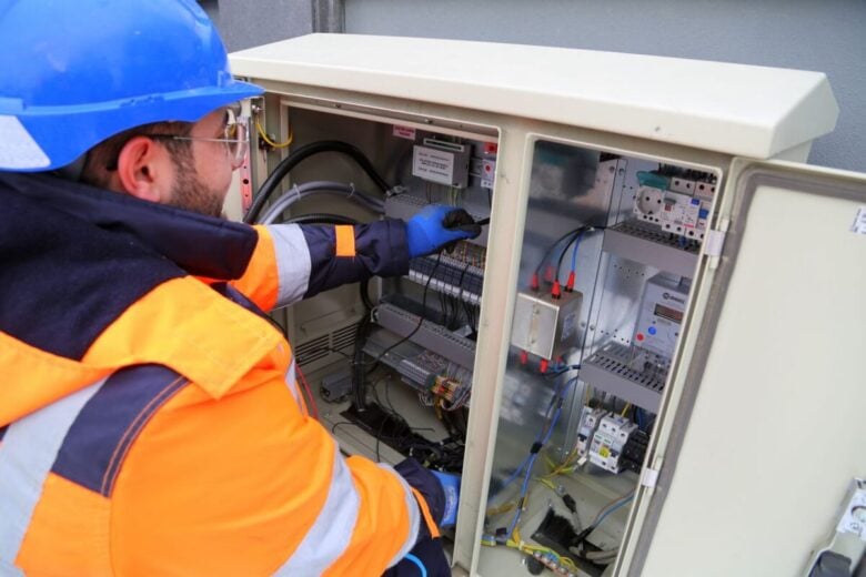 Tecnico per una riparazione